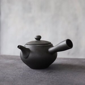 Black Ceramic Kyusu Teapot  500ml Kyusu Teapot Chinese Tea Set